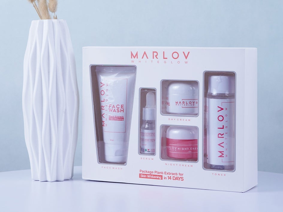 Before changing packaging color and design using Smart Edit